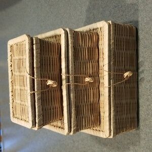 Set of 3 woven gift boxes NWT